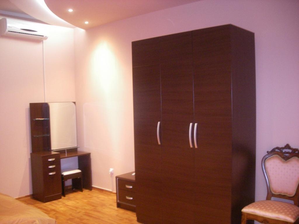 Gyumri Hotel Ereván Habitación foto