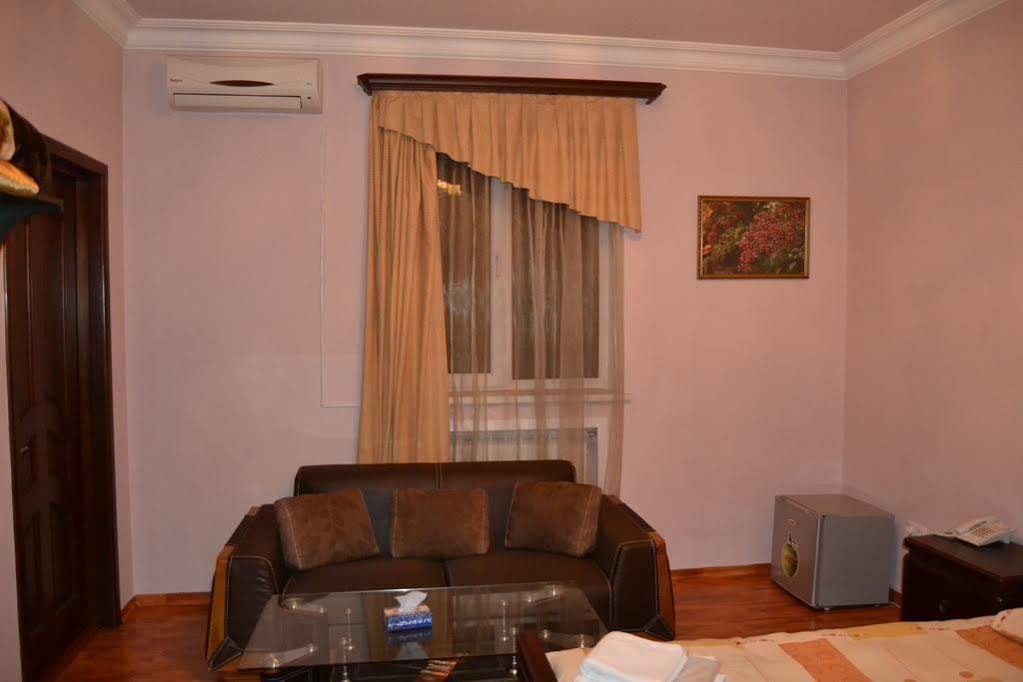 Gyumri Hotel Ereván Exterior foto
